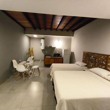 Los Lirios Apart & Suite Puerto Iguazú Exteriér fotografie