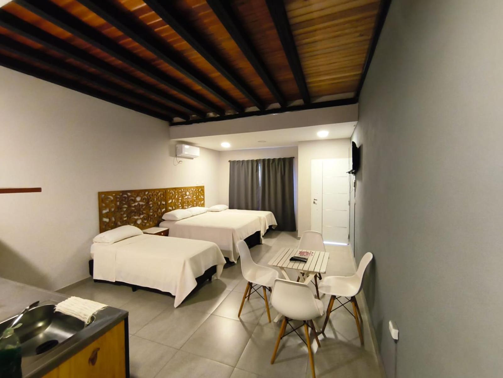 Los Lirios Apart & Suite Puerto Iguazú Exteriér fotografie